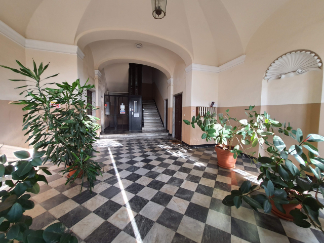 Palazzo degli Armatori historical apartment